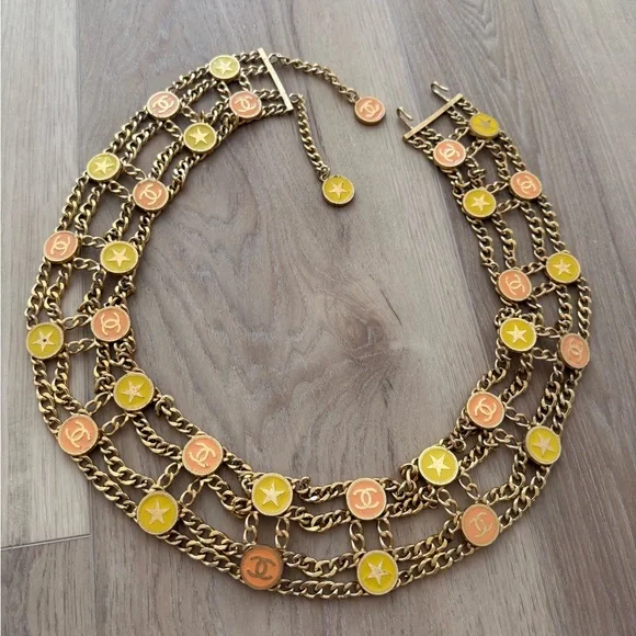 Chanel Star Chain Belt Gold 01P - Picture 2 of 9